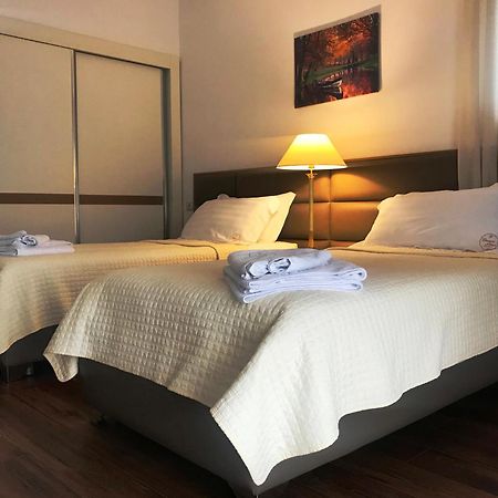 Chateau Linza Resort Тирана Екстер'єр фото
